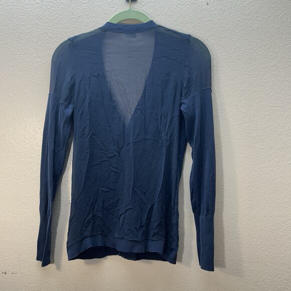 Lacoste Women’s Preppy Button Up Cardigan Navy Blue Silk Back Sheer Sz 32 XXS - Picture 4 of 5